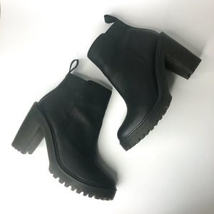 Dr. Martens Black Leather Magdalena Heeled Platform Chelsea Ankle Boot Size 10